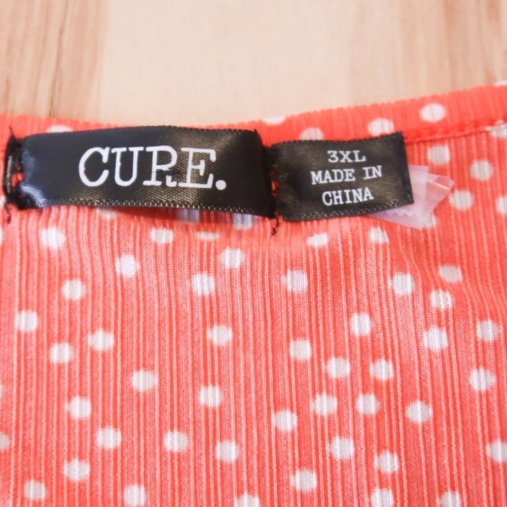 CURE Coral Polka Dot Flutter Sleeve Top | 3XL - Picture 10 of 12